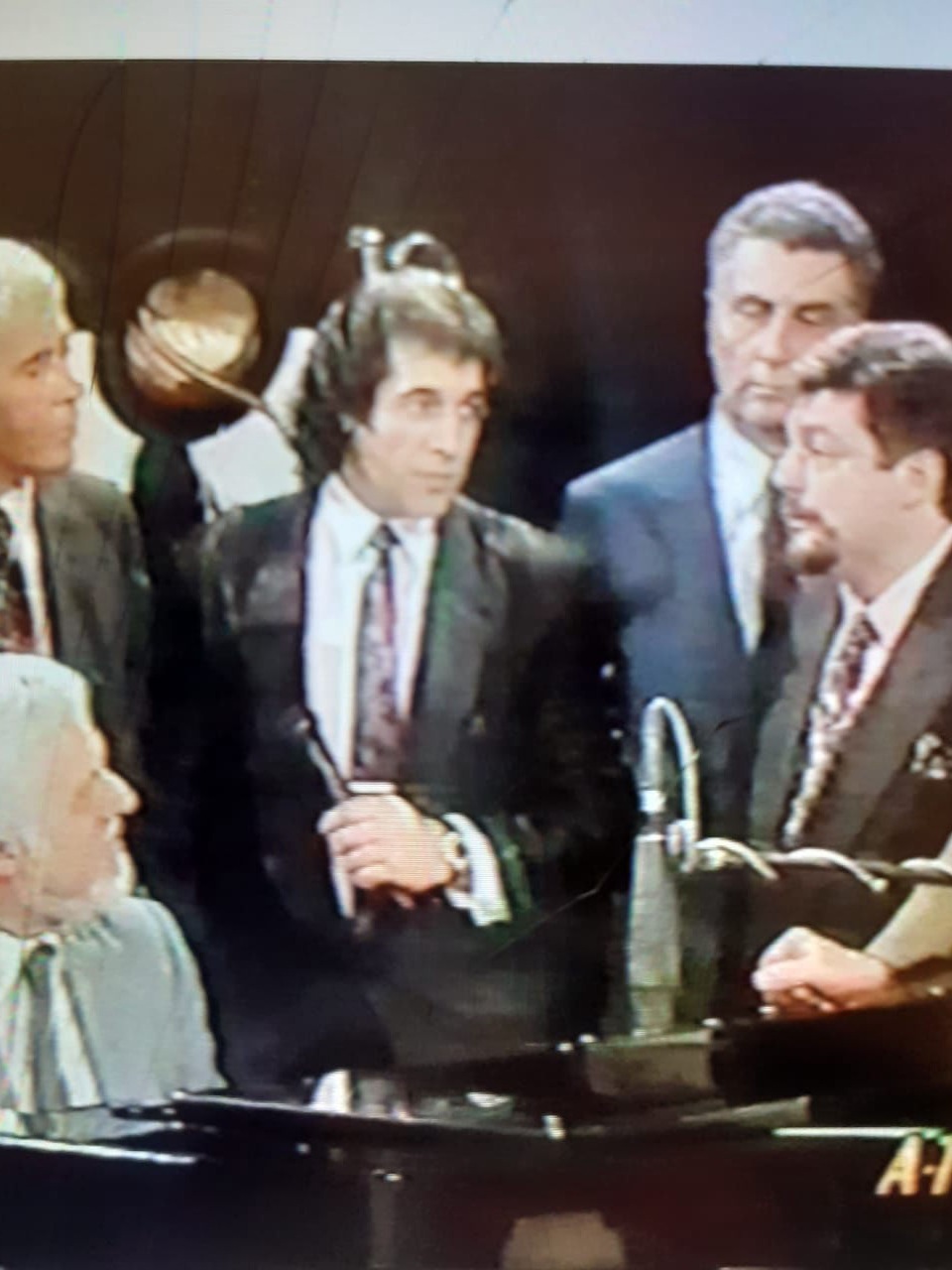 Junto a Cacho Castaña